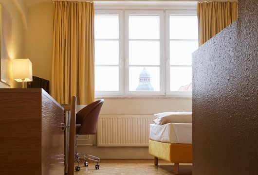 Economy PLUS_EP2_klein